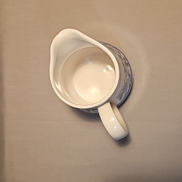 New Noritake Blue Moon 9022 Creamer - Picture 4 of 8